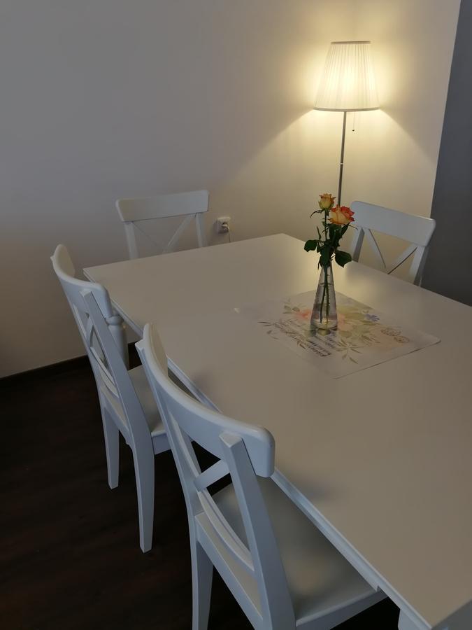 Hnizdo Snu Hotel Hradec Kralove Bagian luar foto